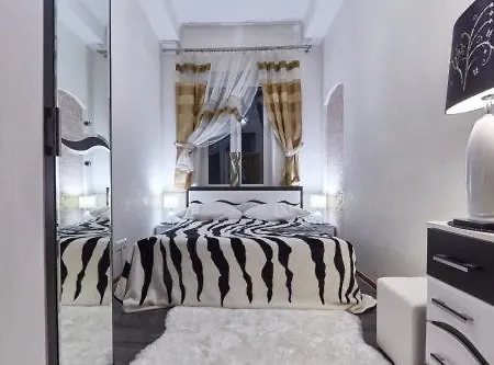 Apartment Golden Square Galileo *